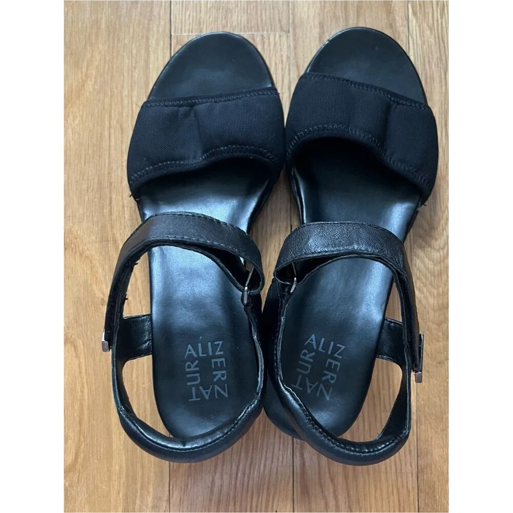 Naturalizer Irena Black Leather Sandals with Low Wedge Heel Size 8.5